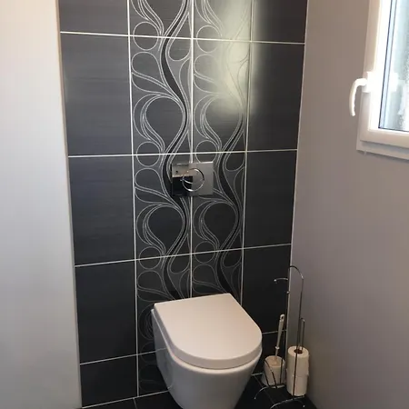 Villa Meilleraie Piscine Chauffee Et En Options Les Sables-d'Olonne